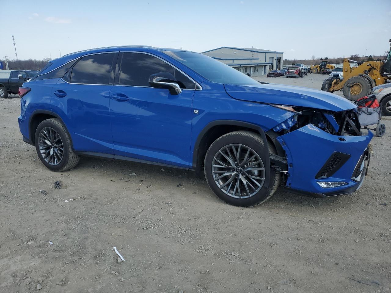 2022 Lexus RX - Image 4