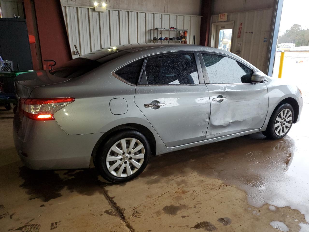 2014 Nissan Sentra - Image 3