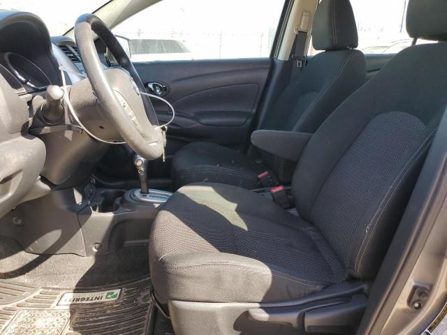  NISSAN VERSA 2019 Сірий