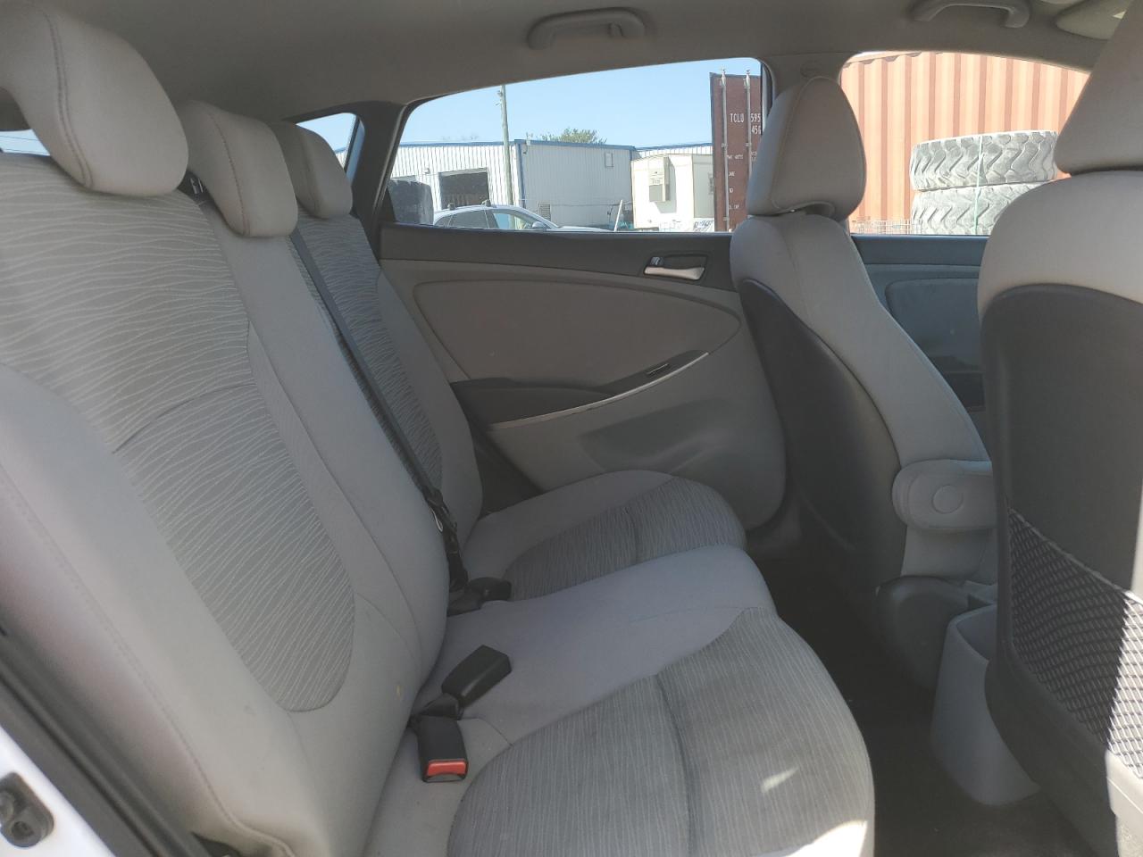 2016 Hyundai Accent - Image 12