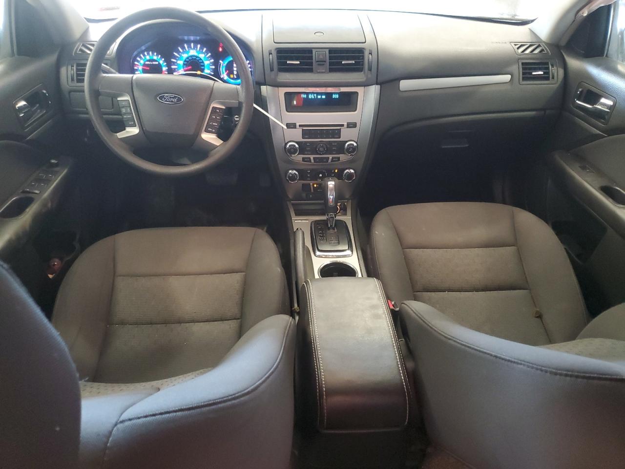 2010 Ford Fusion - Image 8