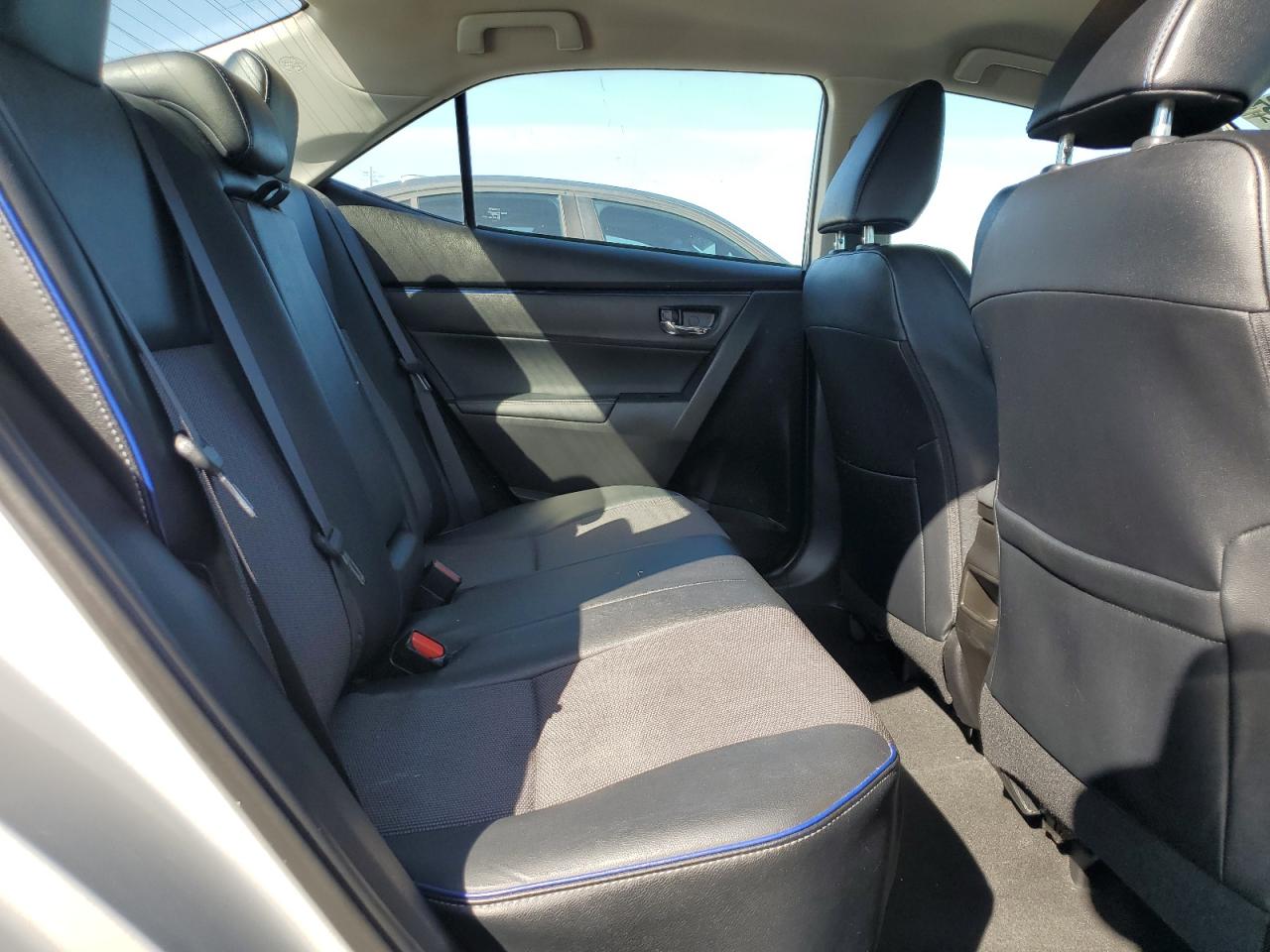 2018 Toyota Corolla - Image 10