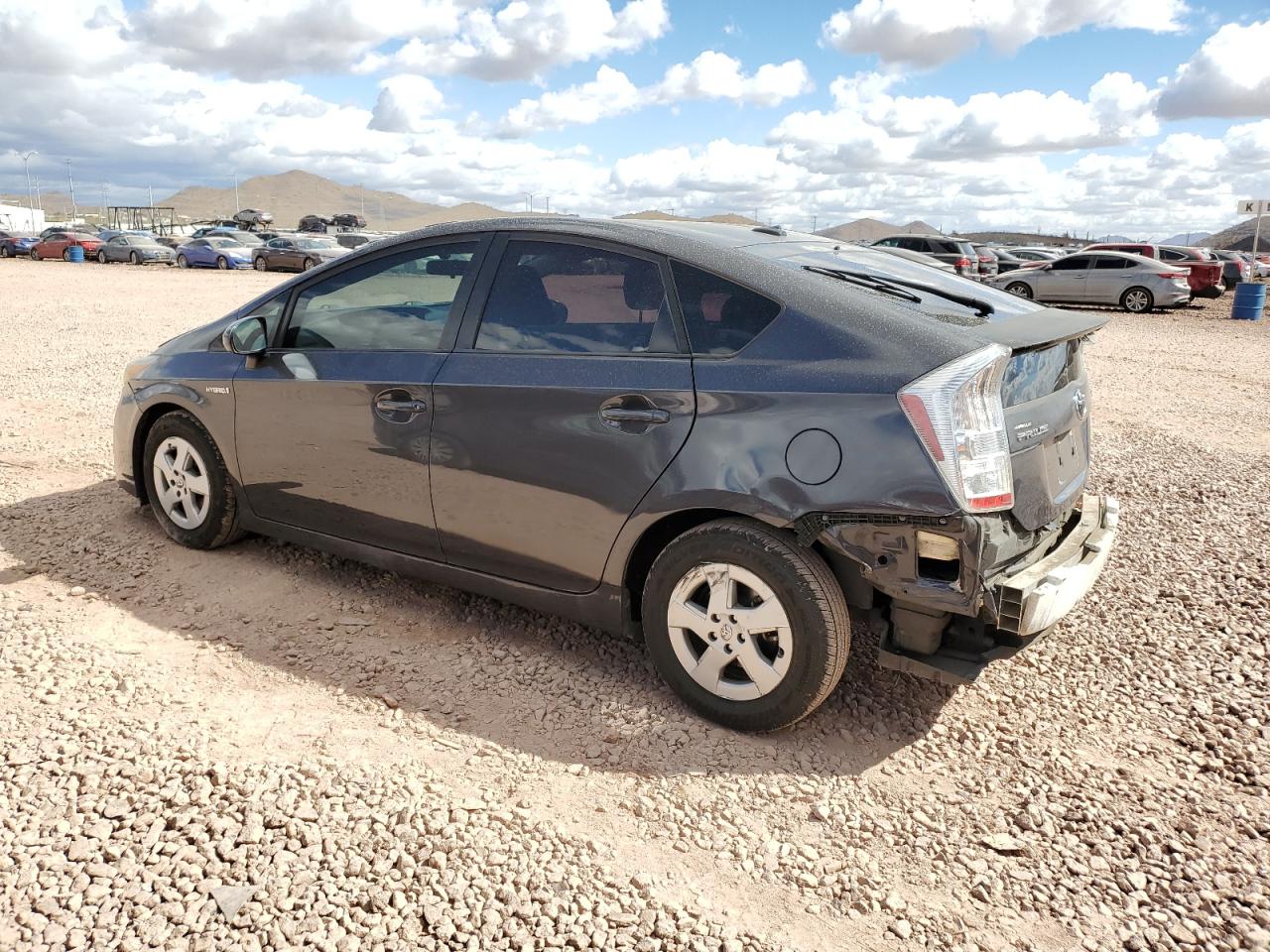 2010 Toyota Prius - Image 2