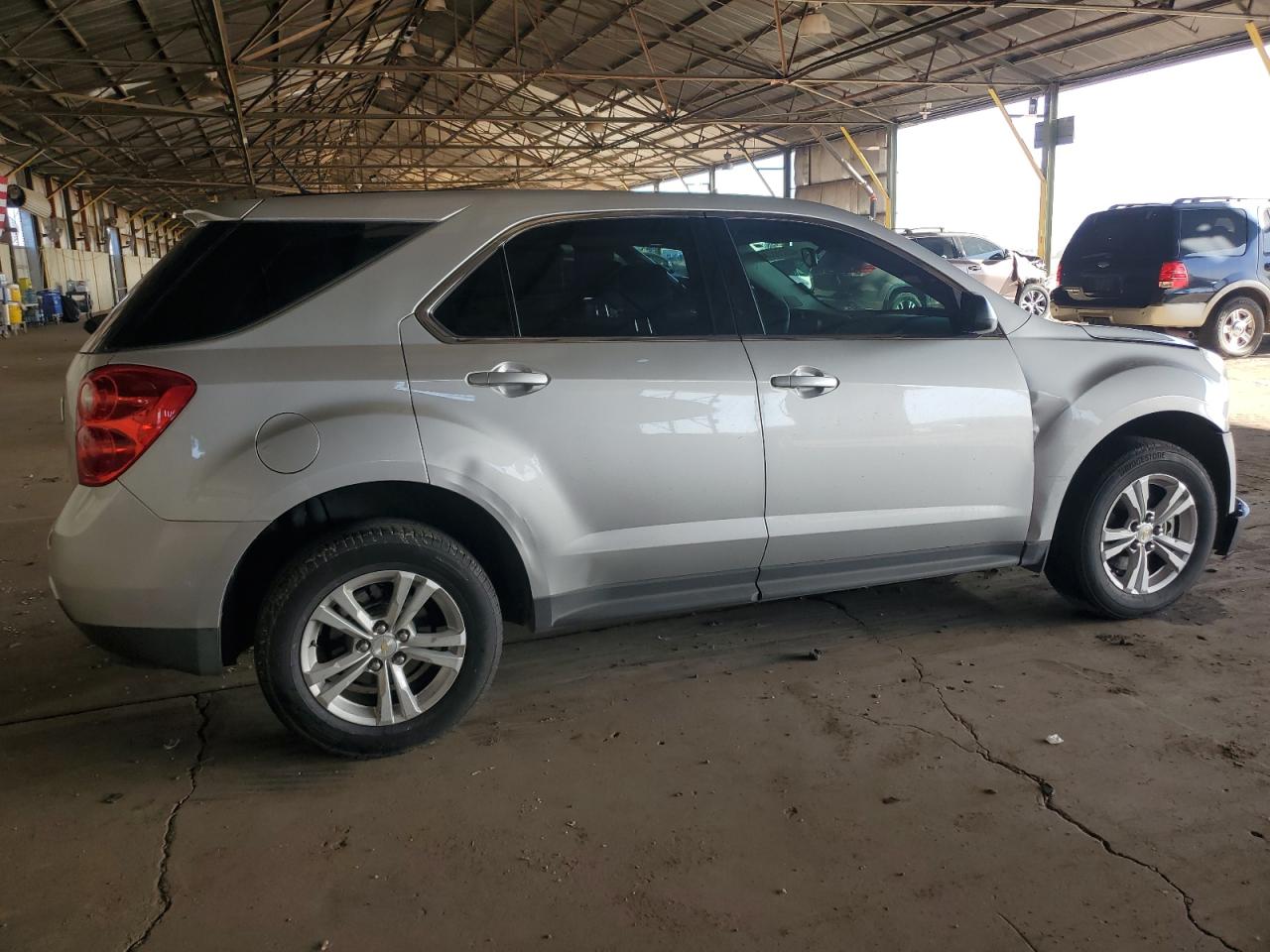 2014 Chevrolet Equinox - Image 3