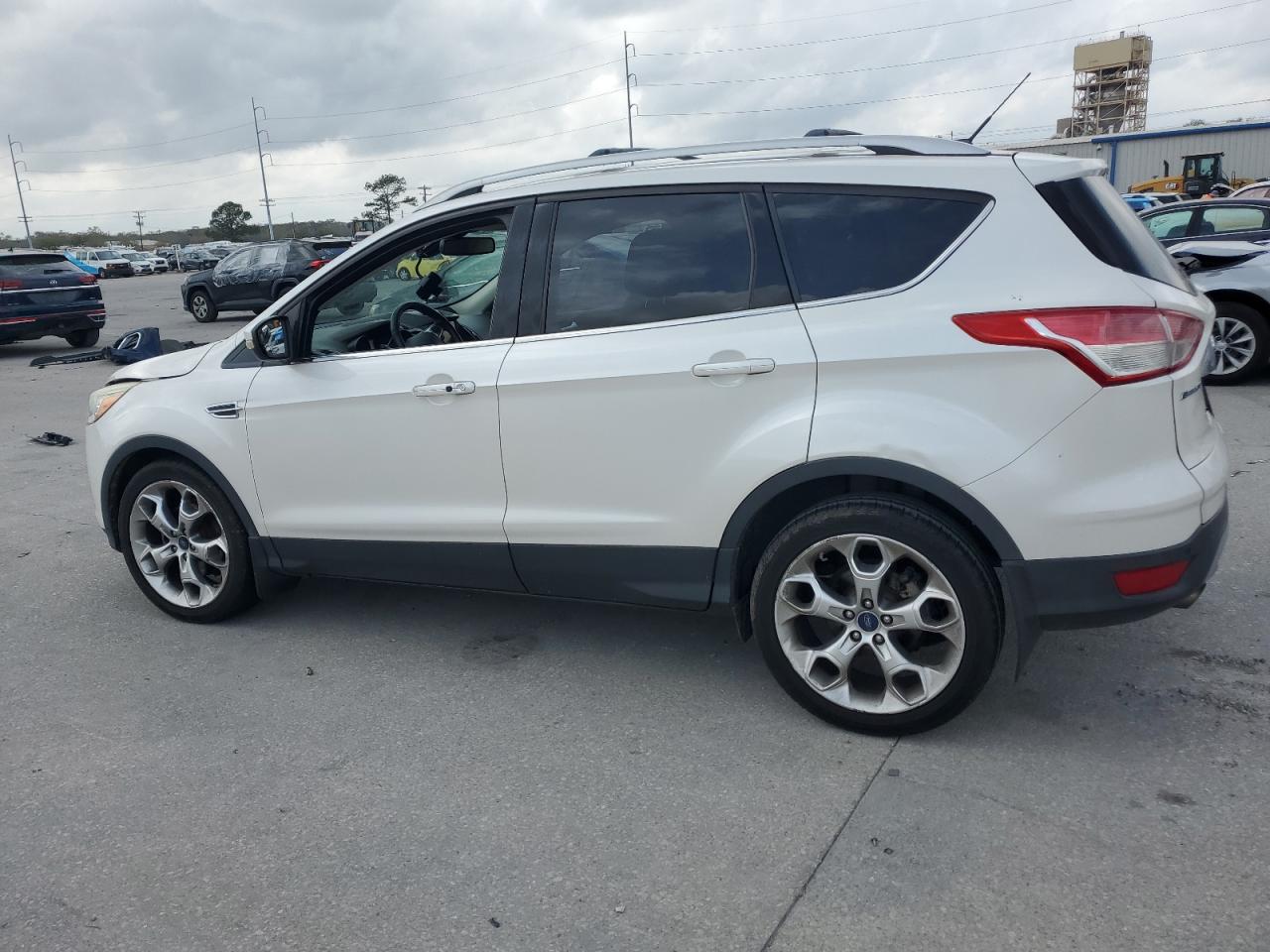 2014 Ford Escape - Image 2
