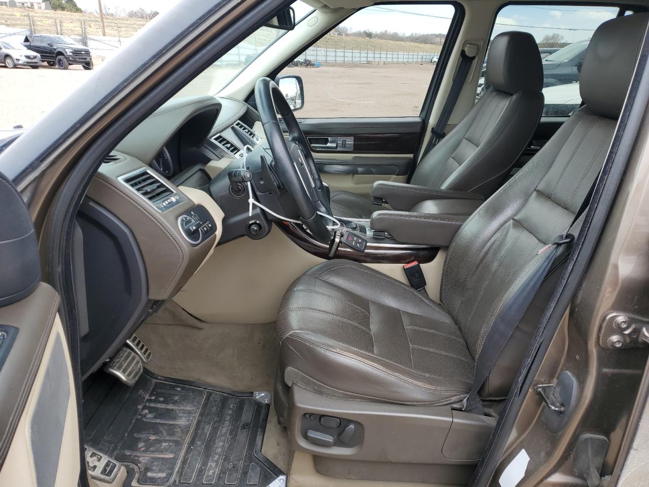 2011 Land Rover Range Rover Sport Sc VIN: SALSH2E47BA293846 Lot: 49690155