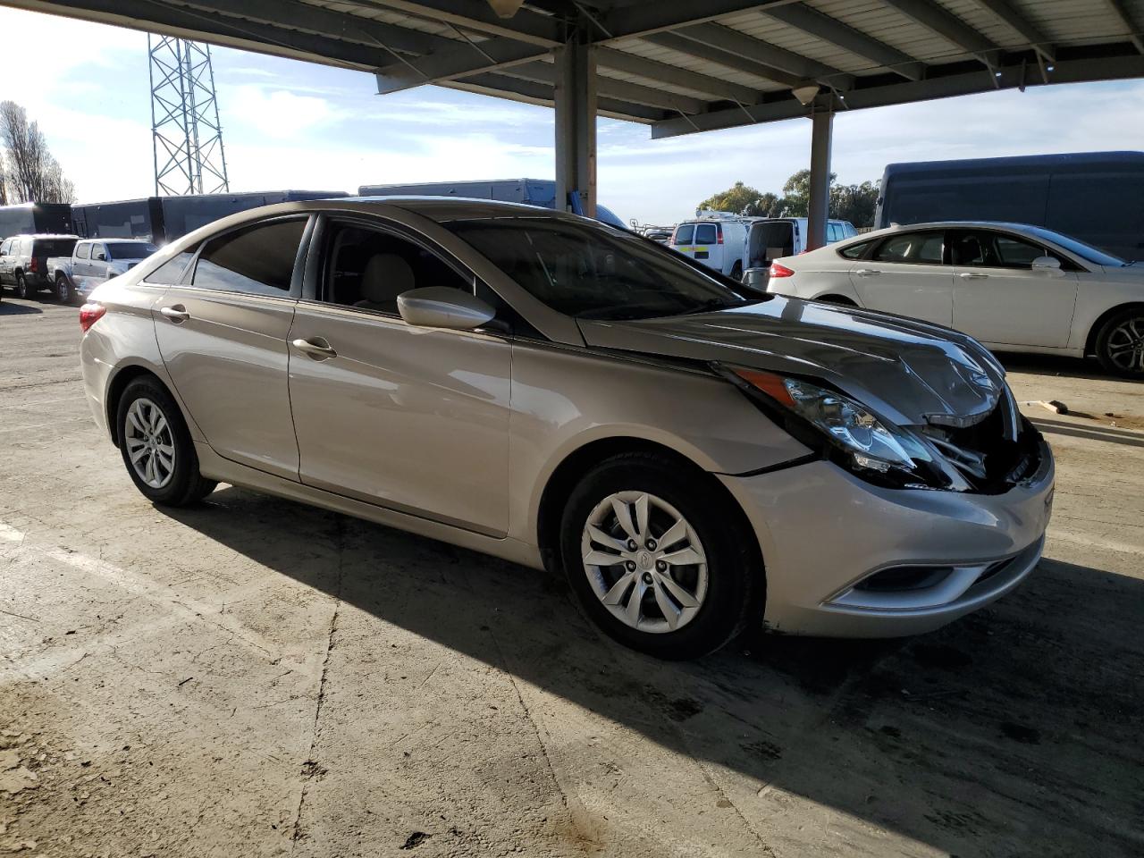 2012 Hyundai Sonata - Image 4