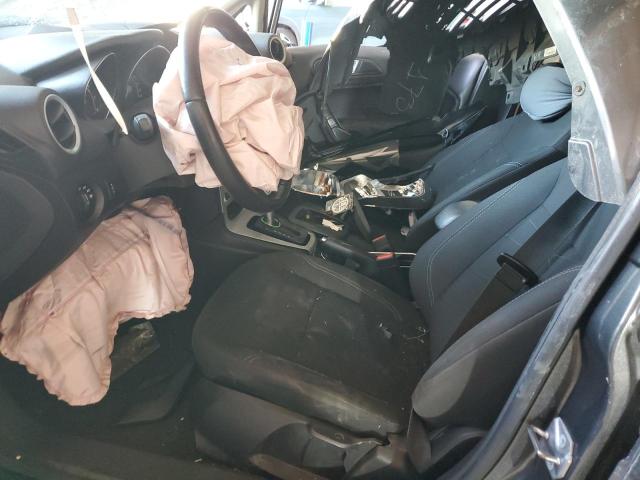  FORD FIESTA 2015 Серый