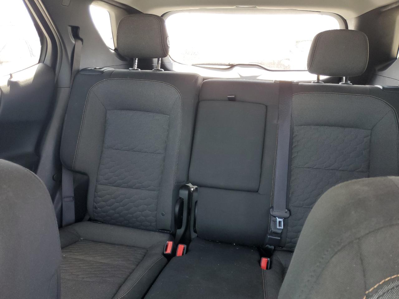 2GNAXJEV3J6201109 CHEVROLET EQUINOX 2018
