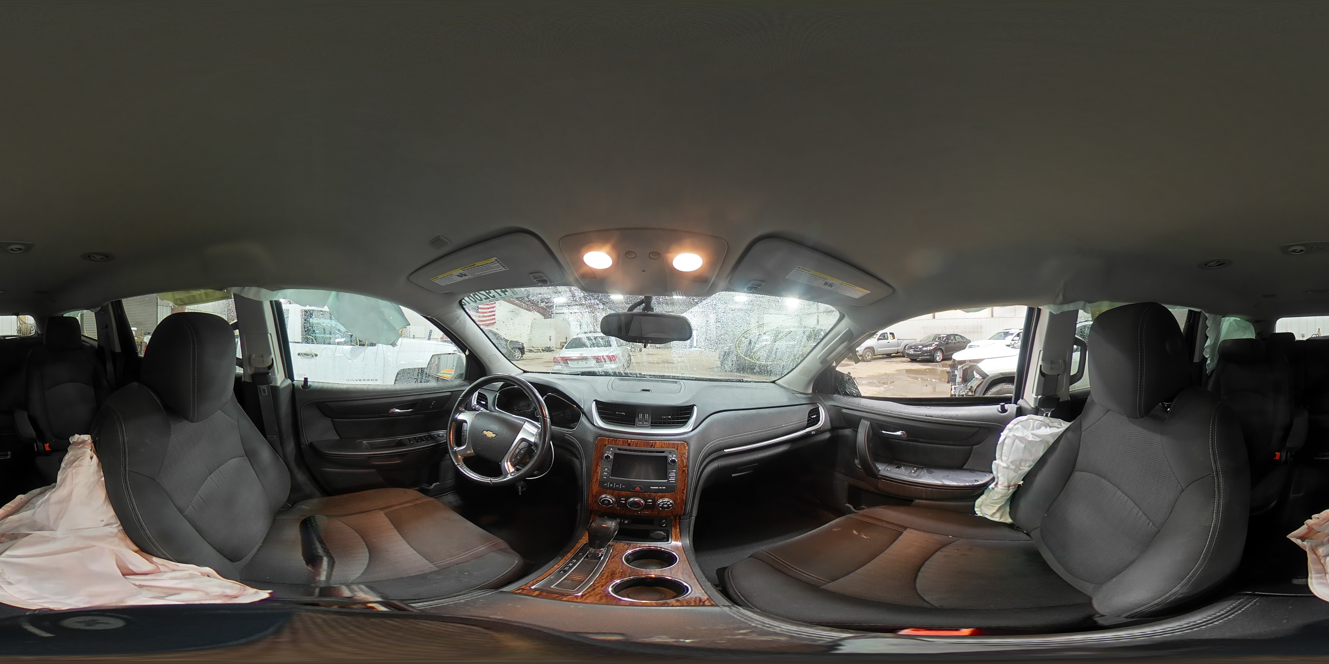 2014 Chevrolet Traverse - Image 15