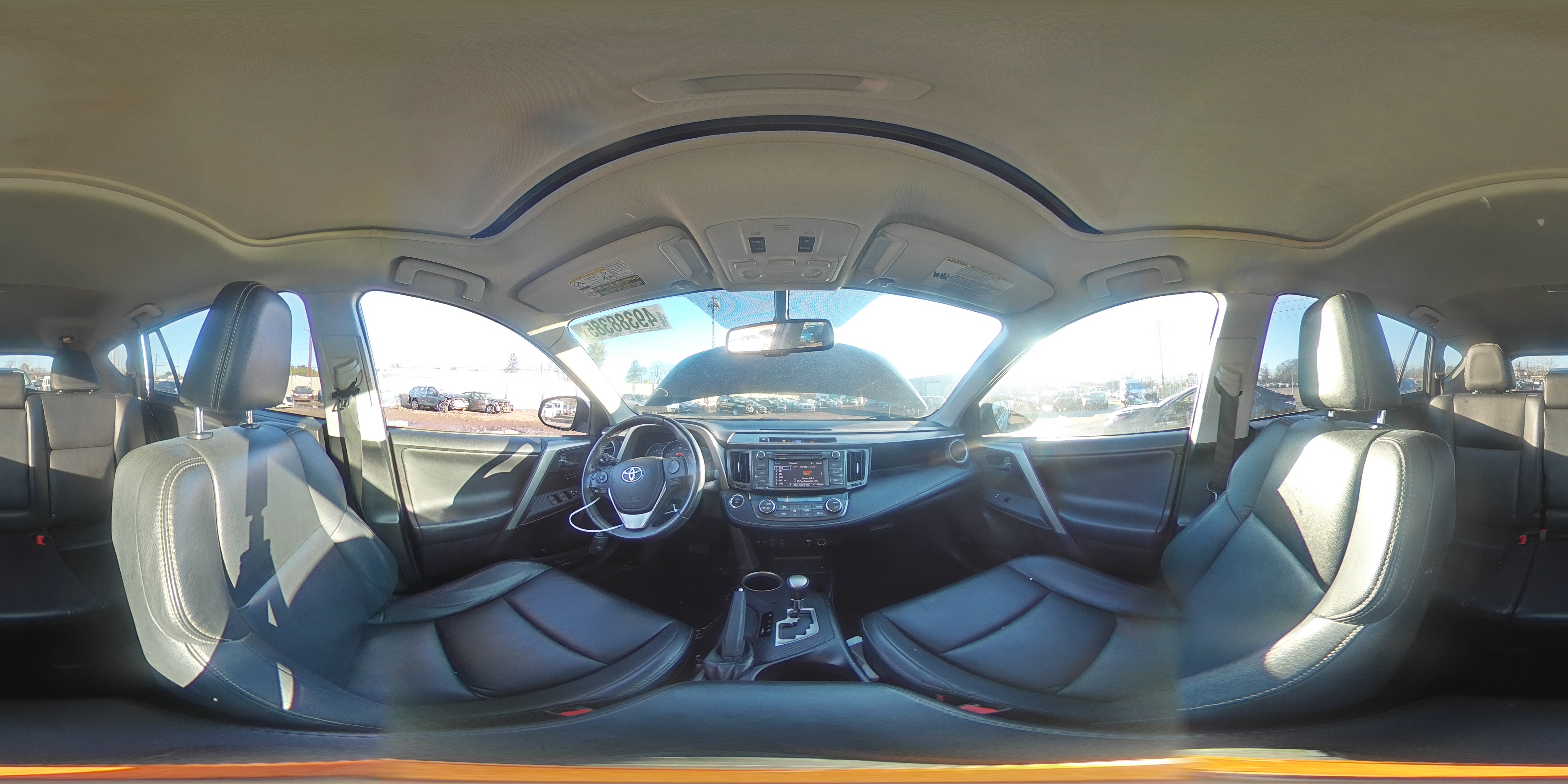 2014 Toyota RAV 4 - Image 13