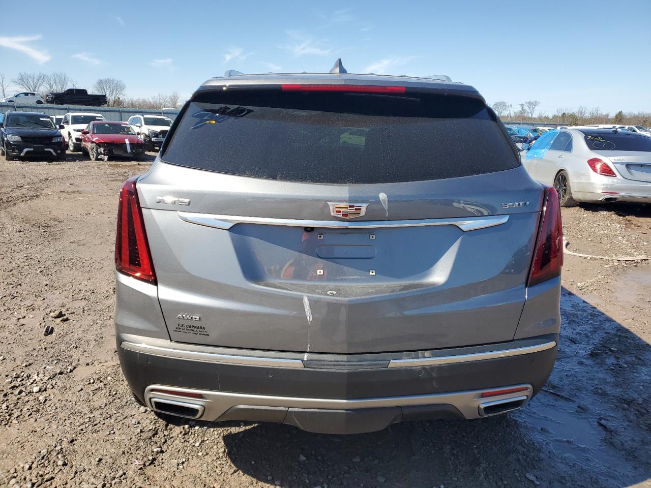 2022 Cadillac XT5 - Image 6