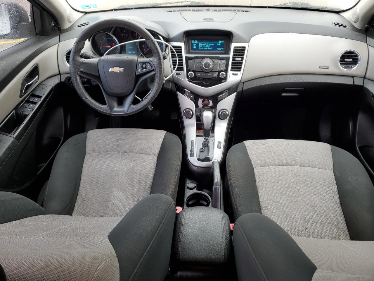 2011 Chevrolet Cruze - Image 8