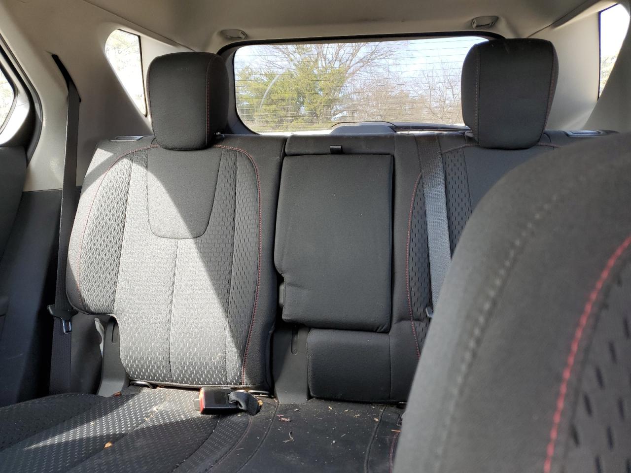 2012 Chevrolet Equinox - Image 10