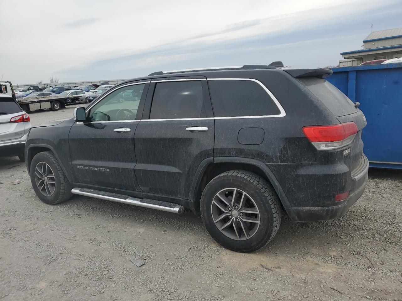 2017 Jeep Grand Cherokee - Image 2