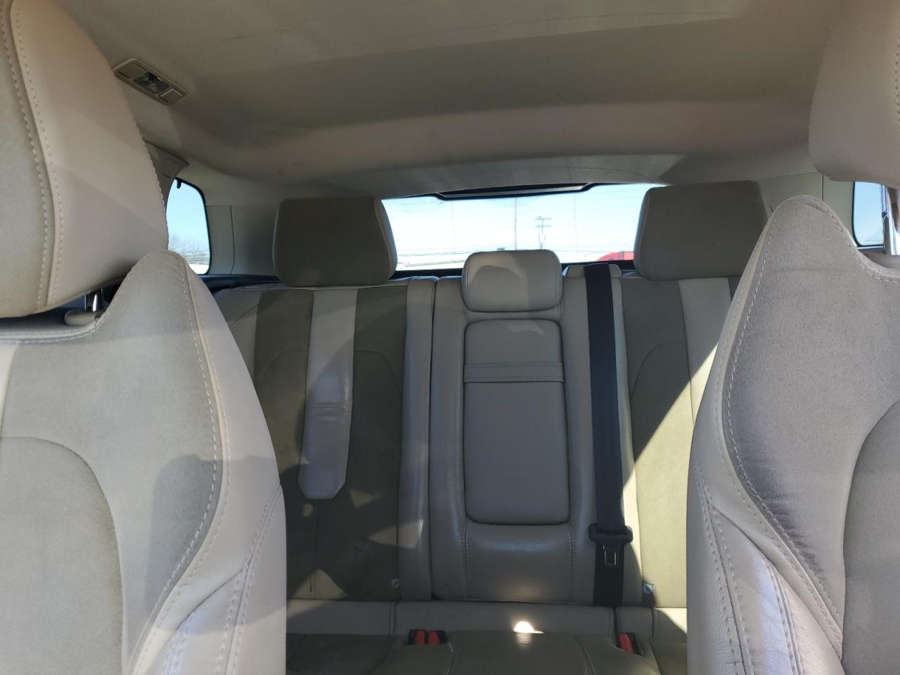 2013 Land Rover Range Rover - Image 10