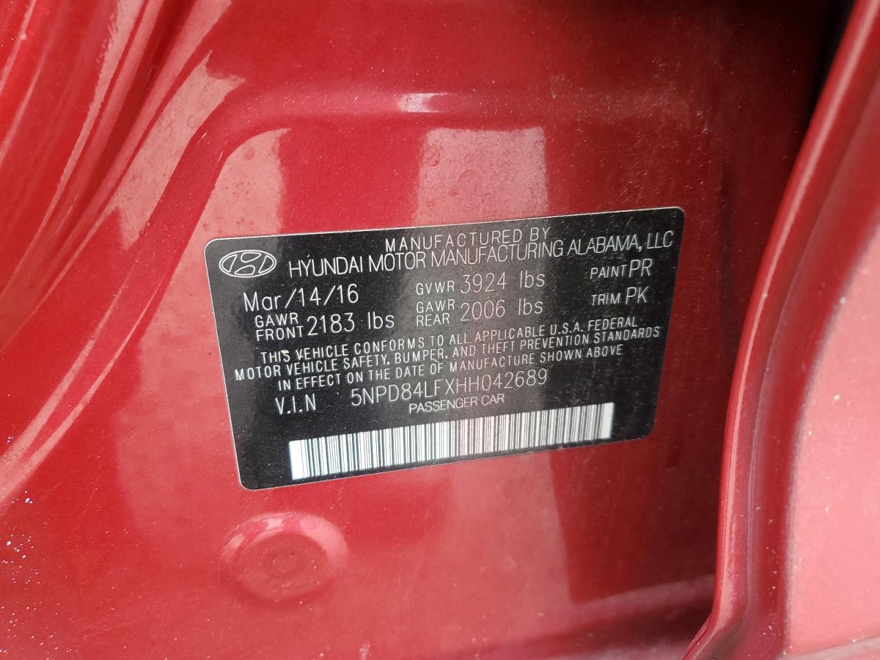 2017 Hyundai Elantra - Image 14