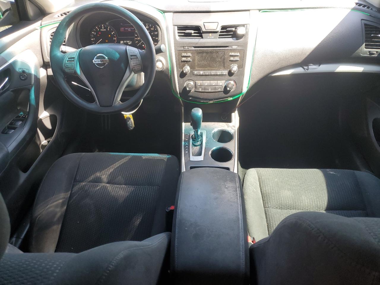 2015 Nissan Altima - Image 8