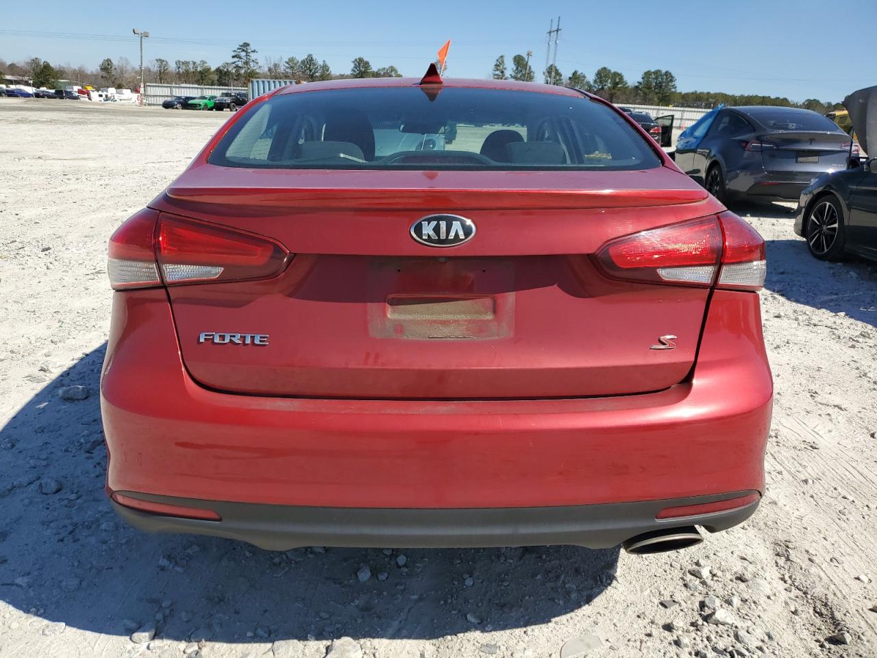 2017 Kia Forte - Image 6