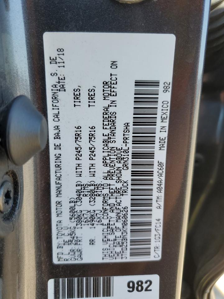 2019 Toyota Tacoma - Image 13