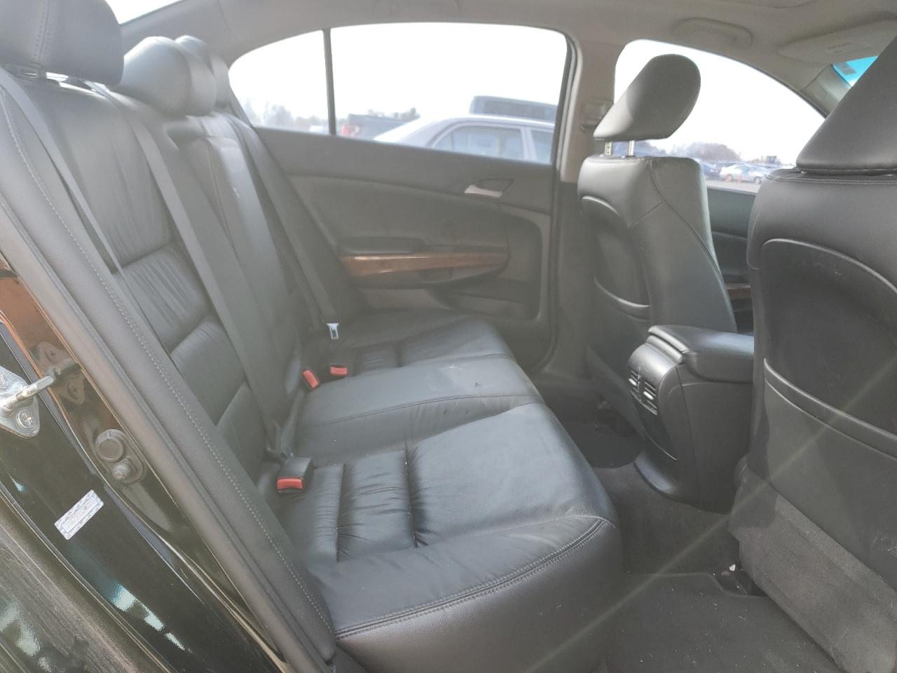 2012 Honda Accord - Image 10