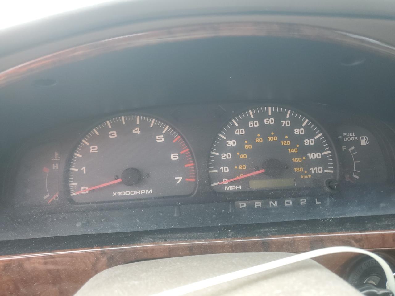 2000 Toyota 4Runner - Image 9