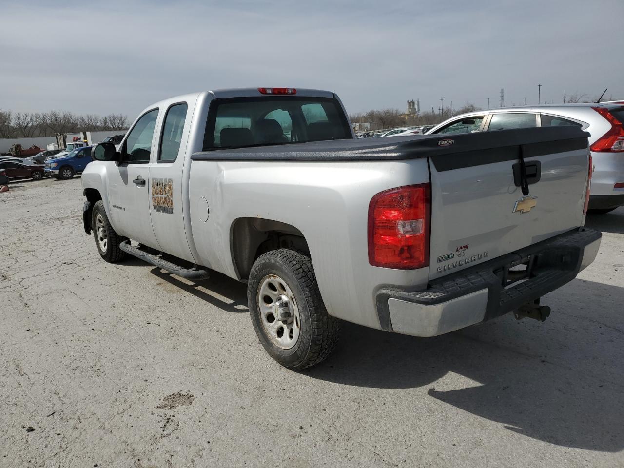 2011 Chevrolet Silverado - Image 2