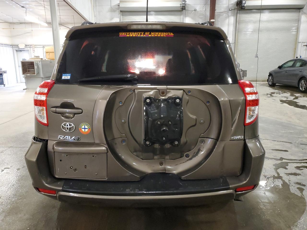 2012 Toyota RAV 4 - Image 6