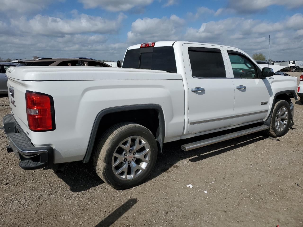 2015 GMC Sierra - Image 3