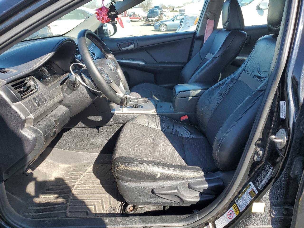 2014 Toyota Camry - Image 7