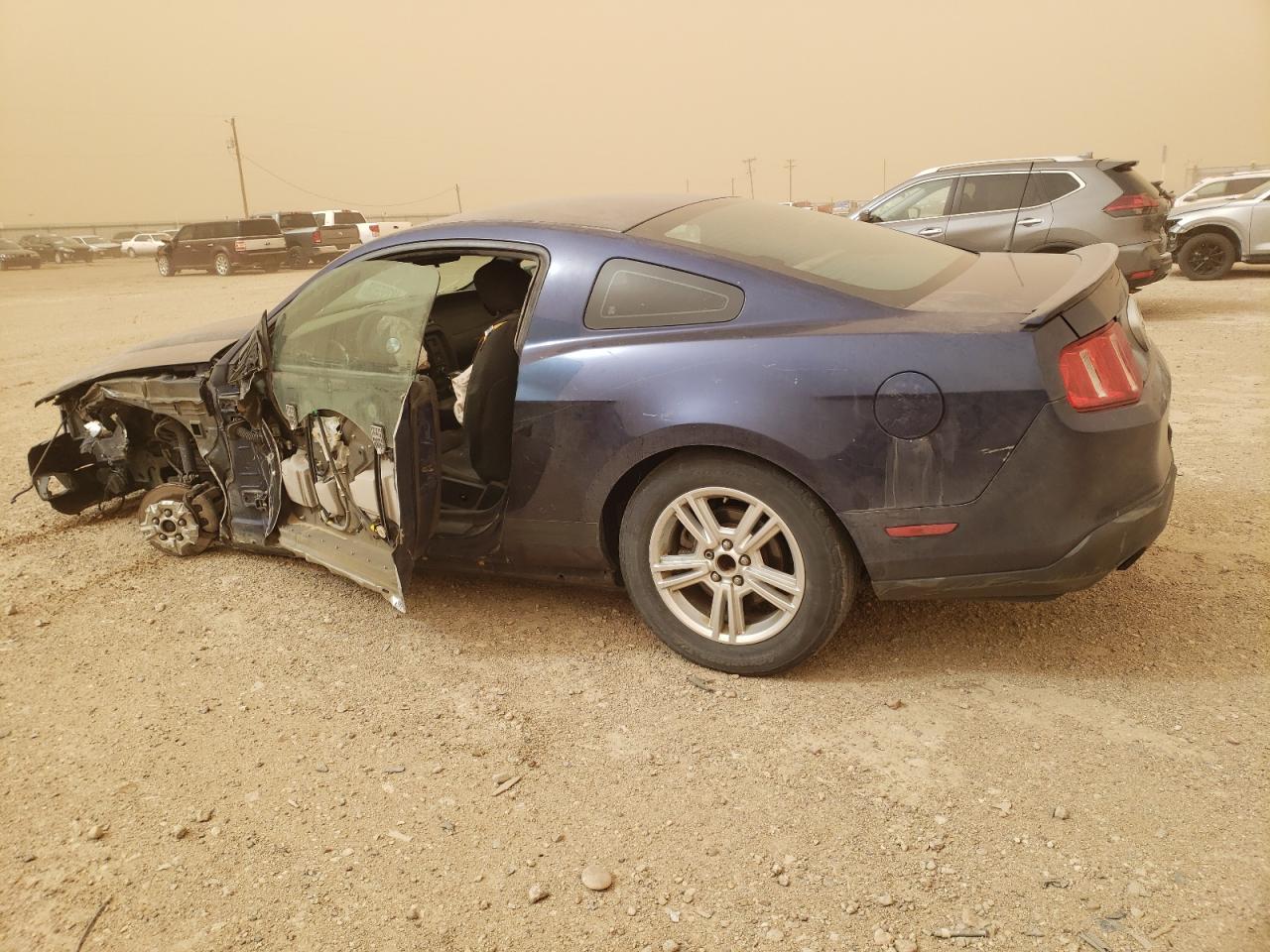 2011 Ford Mustang - Image 2