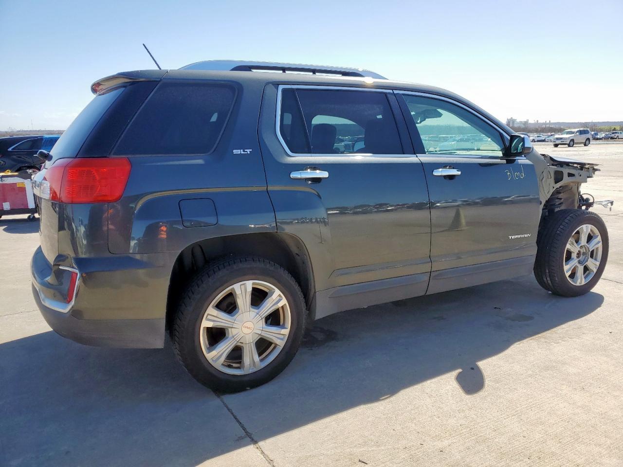 2017 GMC Terrain - Image 3
