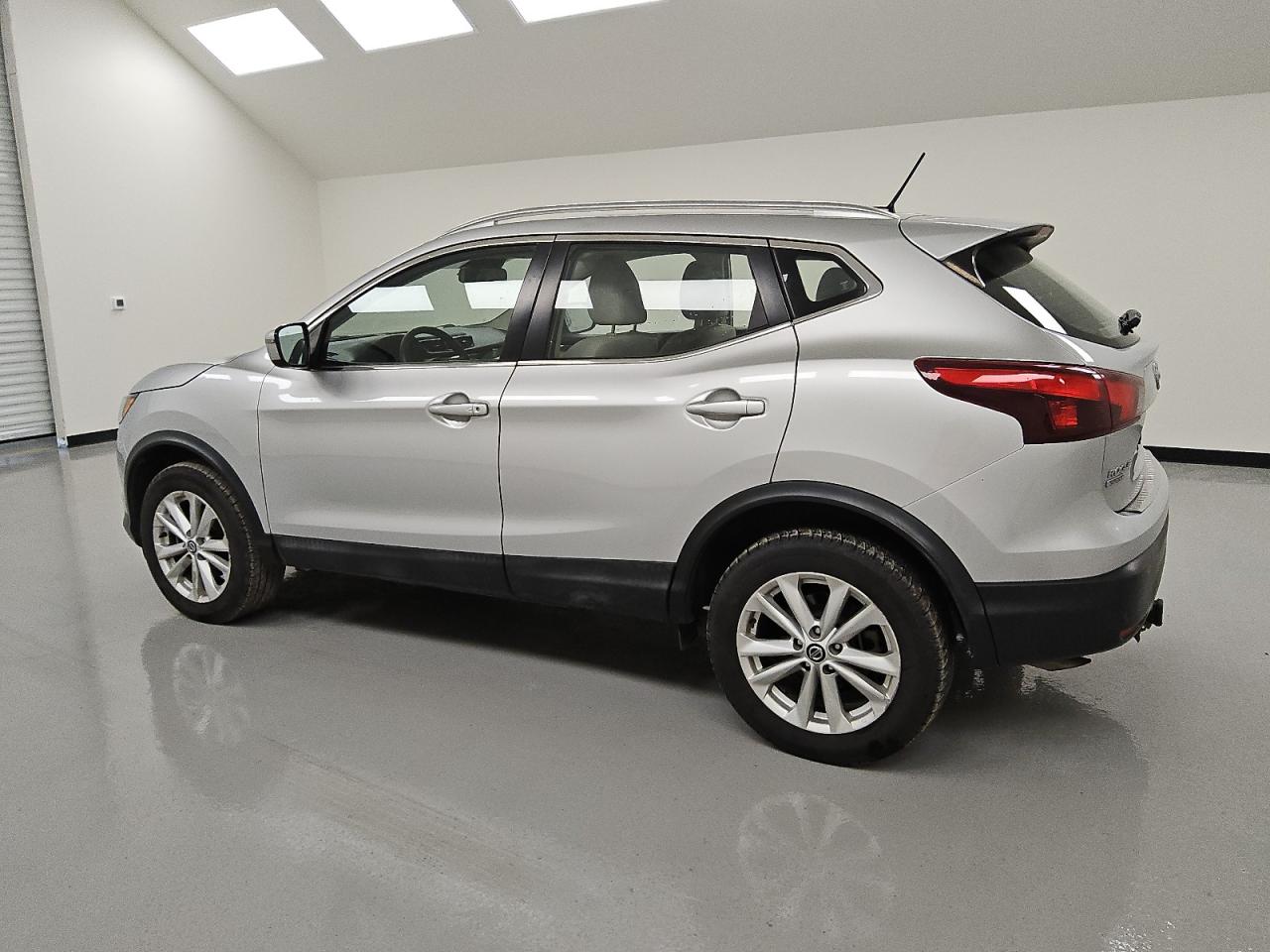 JN1BJ1CP6KW241195 NISSAN ROGUE 2019