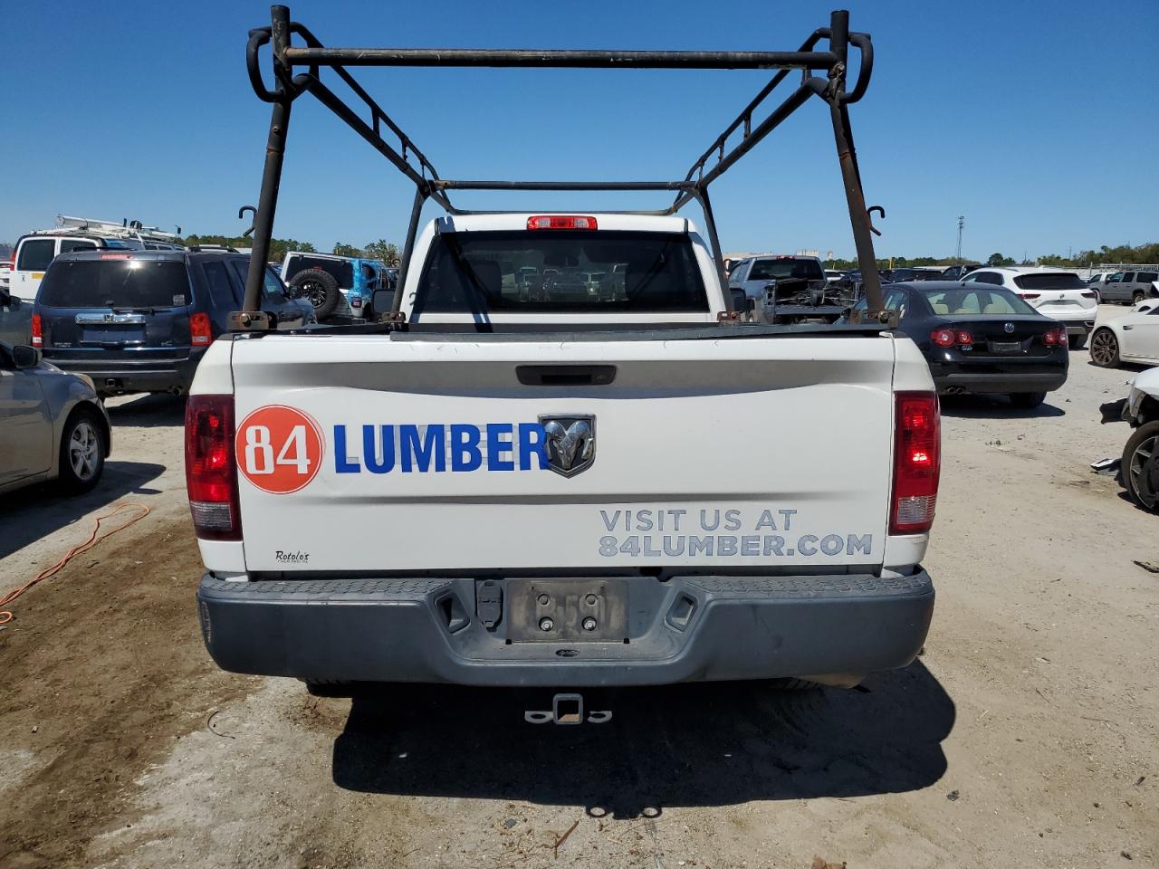 3C6JR6DG8HG513628 RAM 1500 2017
