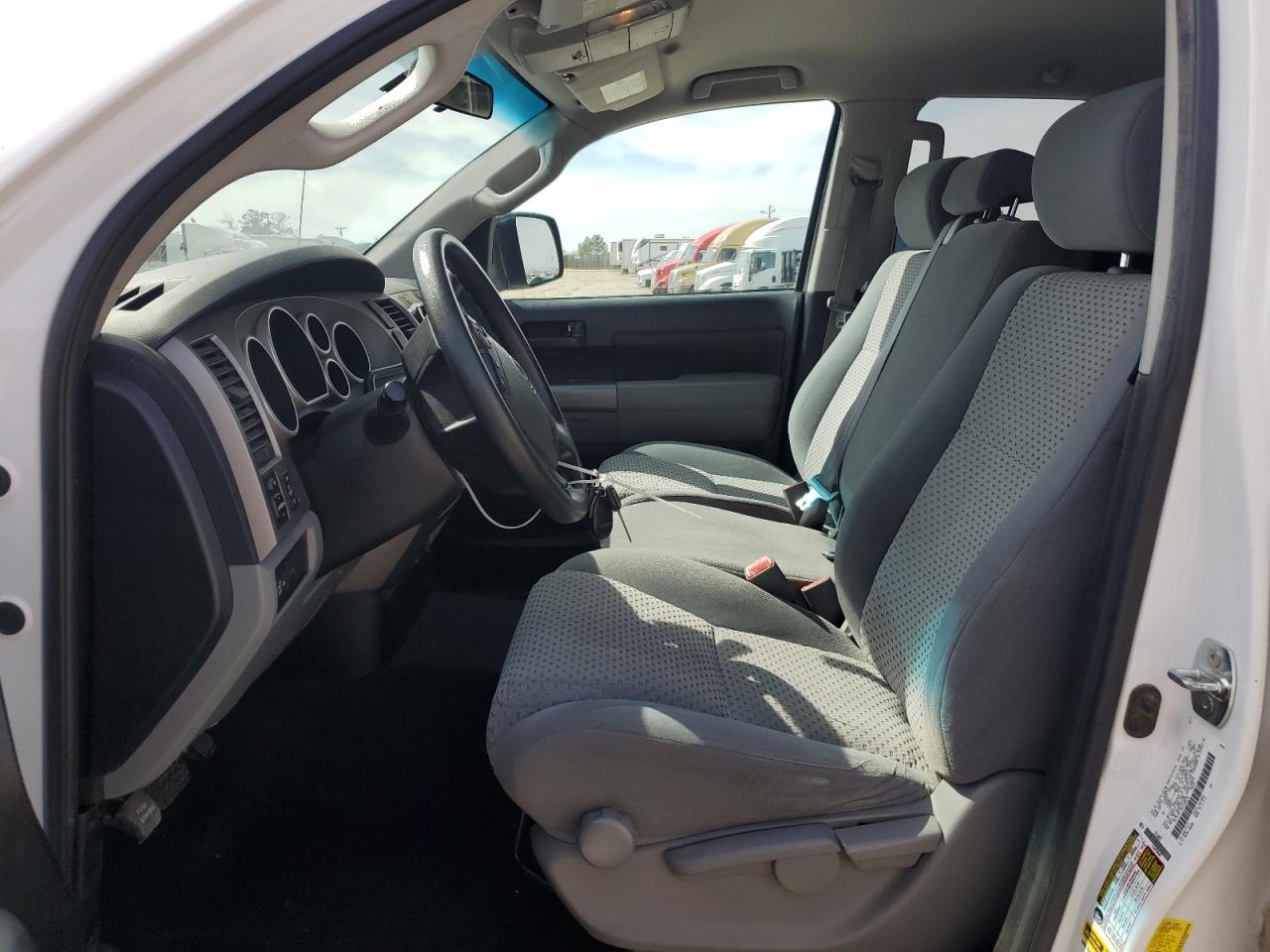 2012 Toyota Tundra - Image 7