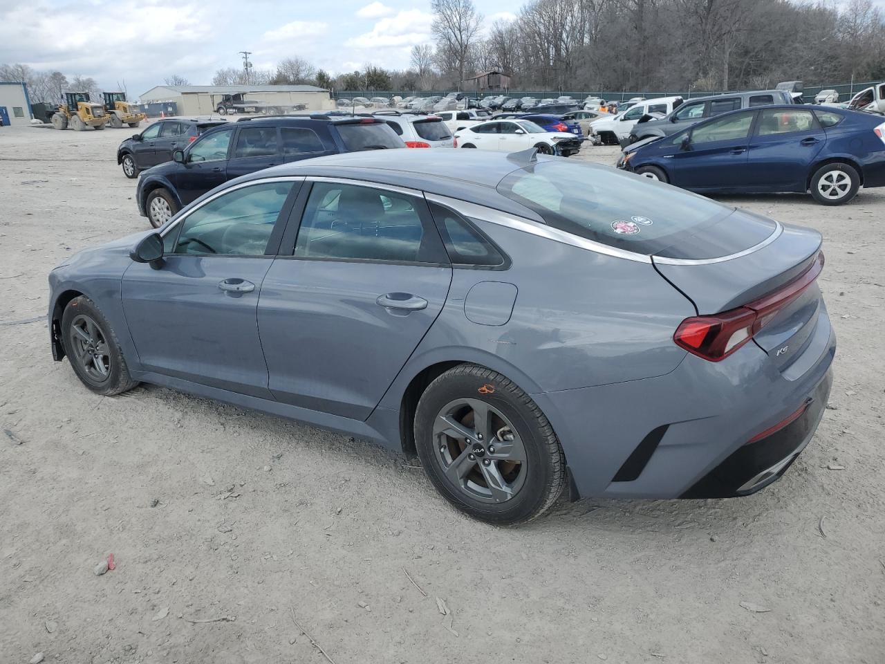 2022 Kia K5 - Image 2