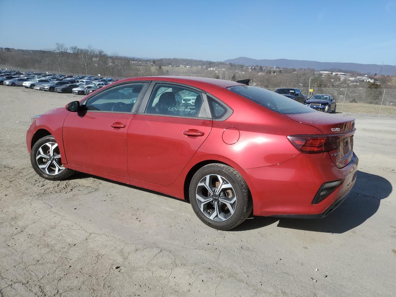 2019 Kia Forte - Image 2