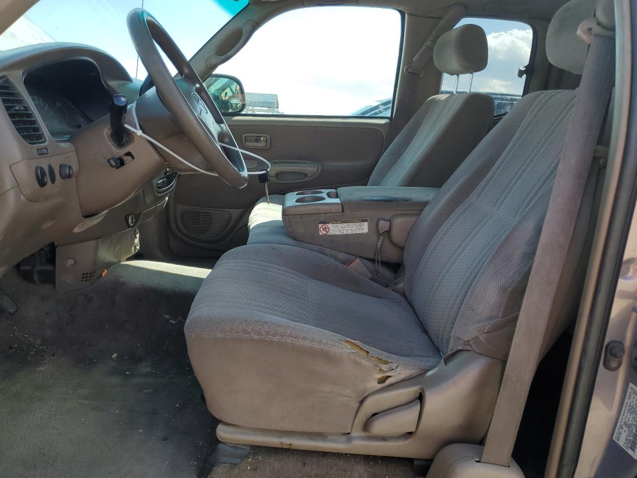 2000 Toyota Tundra - Image 7