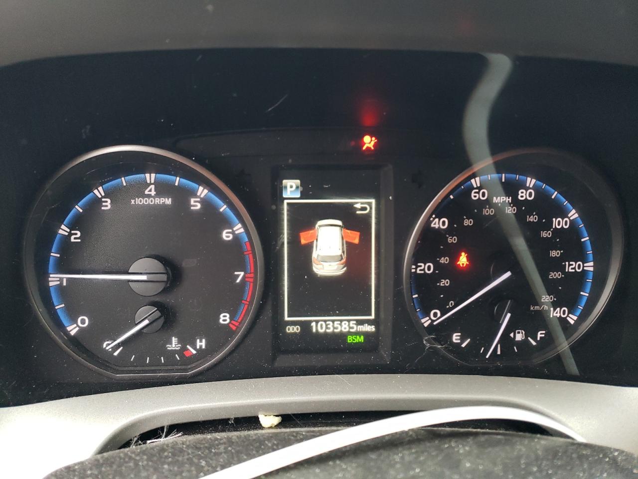 2017 Toyota RAV 4 - Image 9