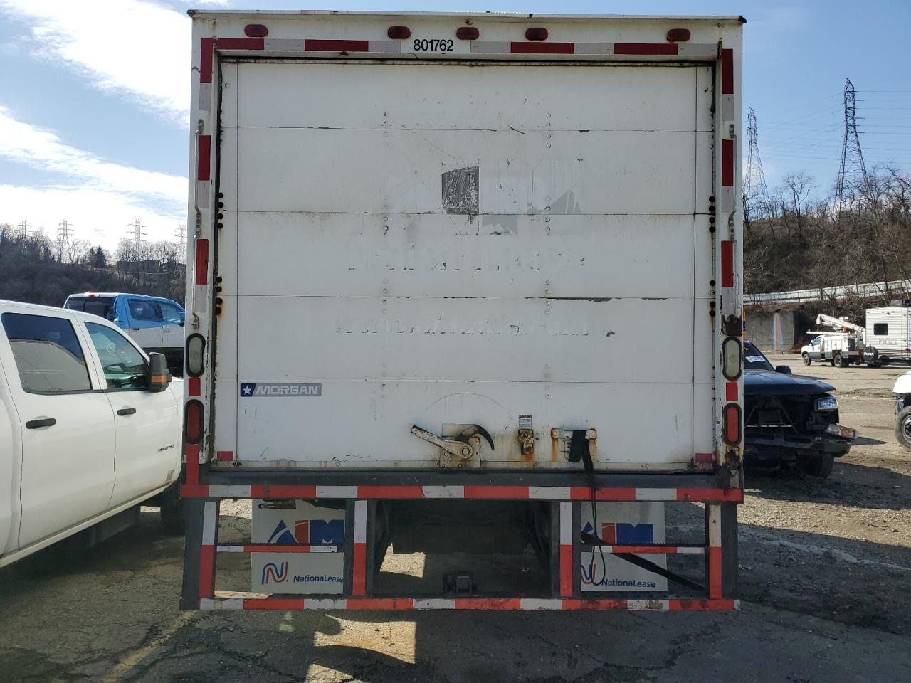 2008 Ford F550 - Image 6