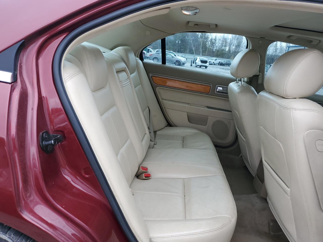 2007 Lincoln MKZ - Image 10