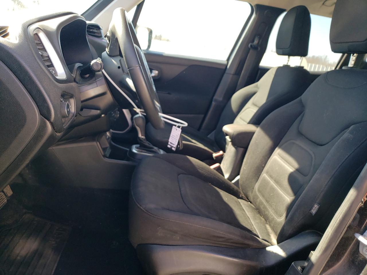 2018 Jeep Renegade - Image 7