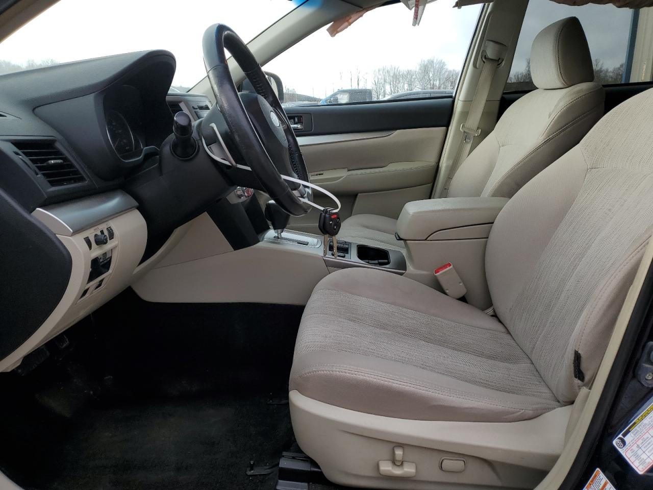 2013 Subaru Outback - Image 7