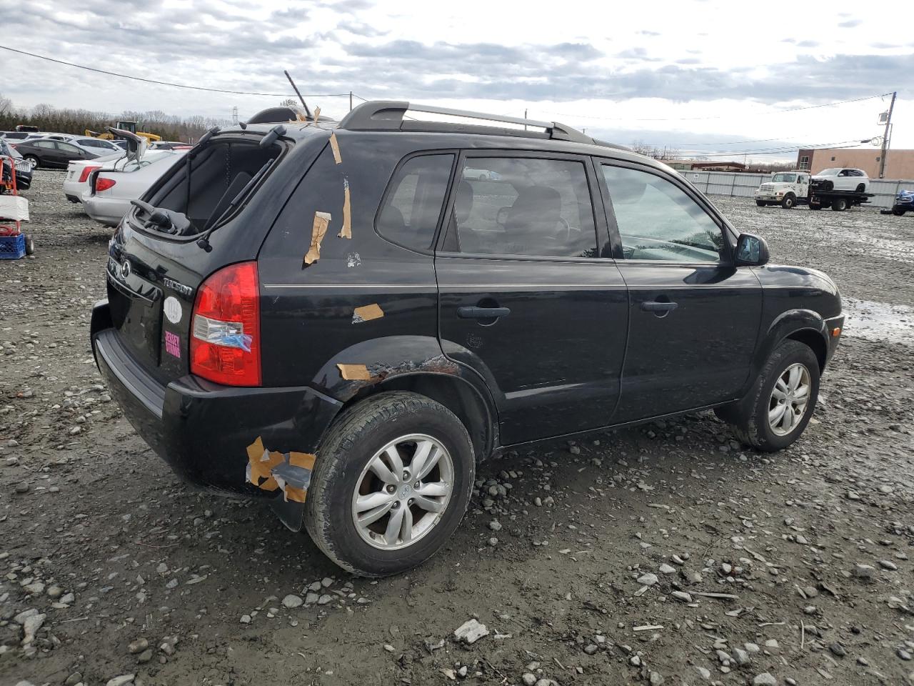 2009 Hyundai Tucson - Image 3