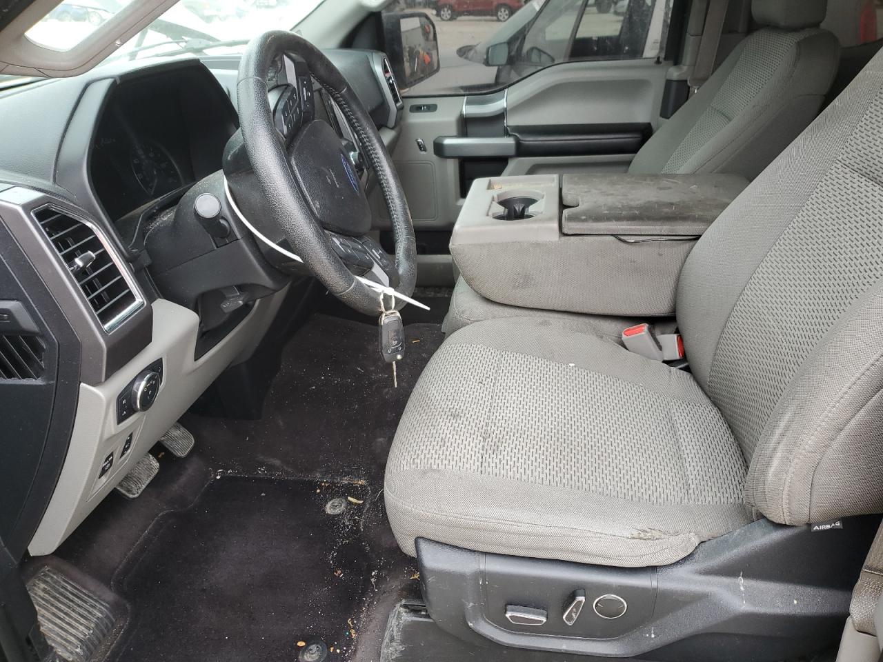 2015 Ford F-150 - Image 7