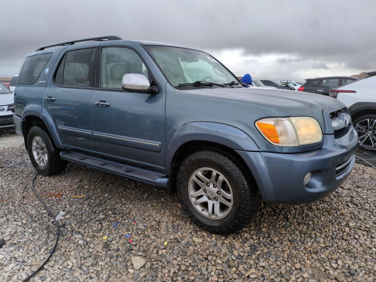2007 Toyota Sequoia - Image 4
