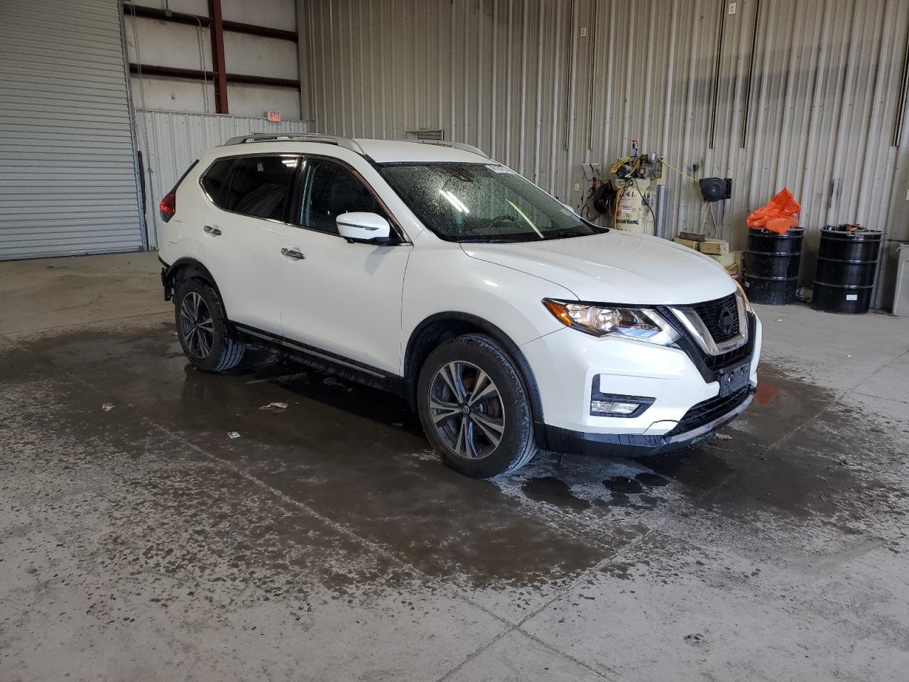 JN8AT2MV9HW253506 NISSAN ROGUE 2017