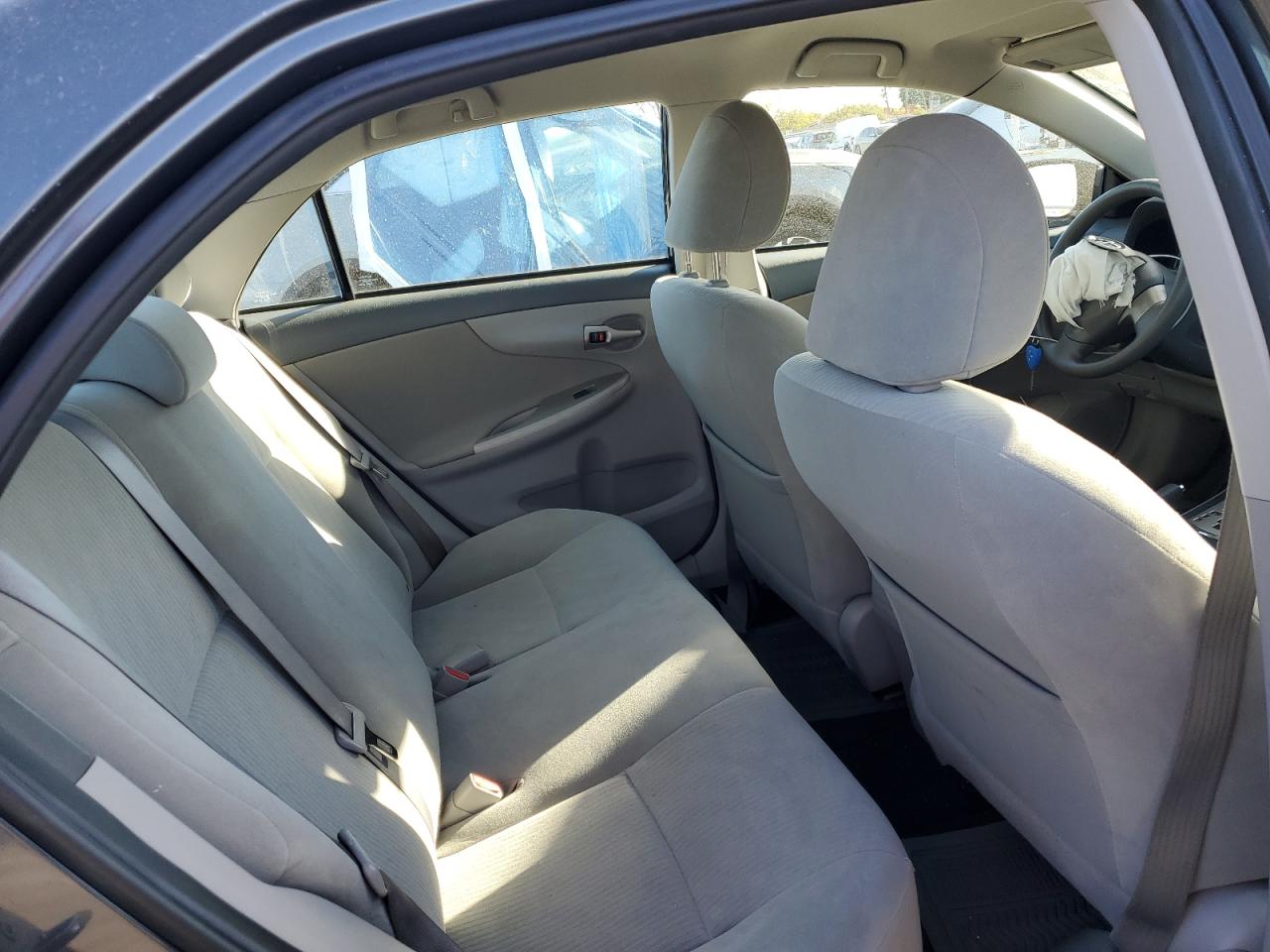 2010 Toyota Corolla - Image 10