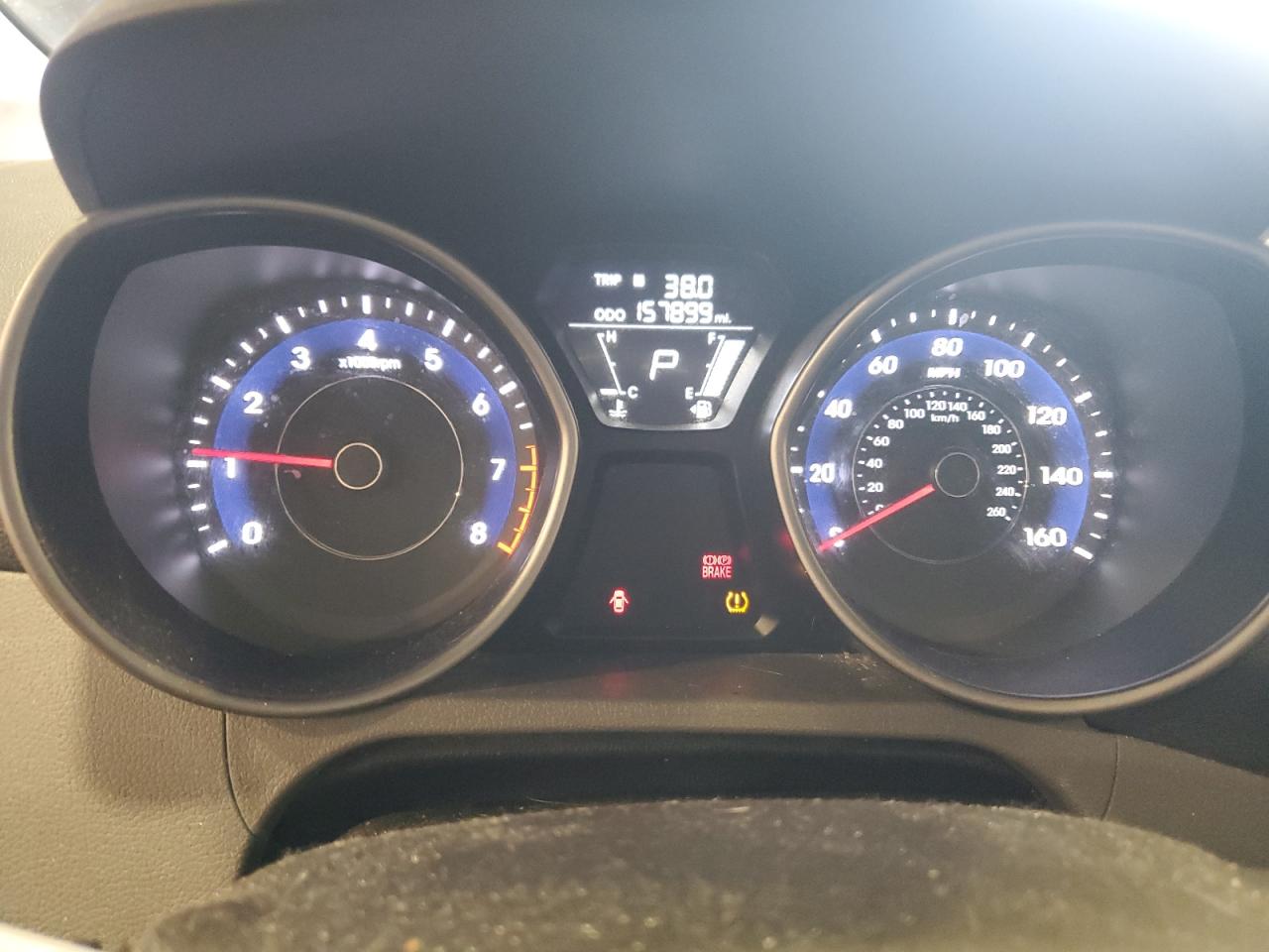 2011 Hyundai Elantra - Image 9