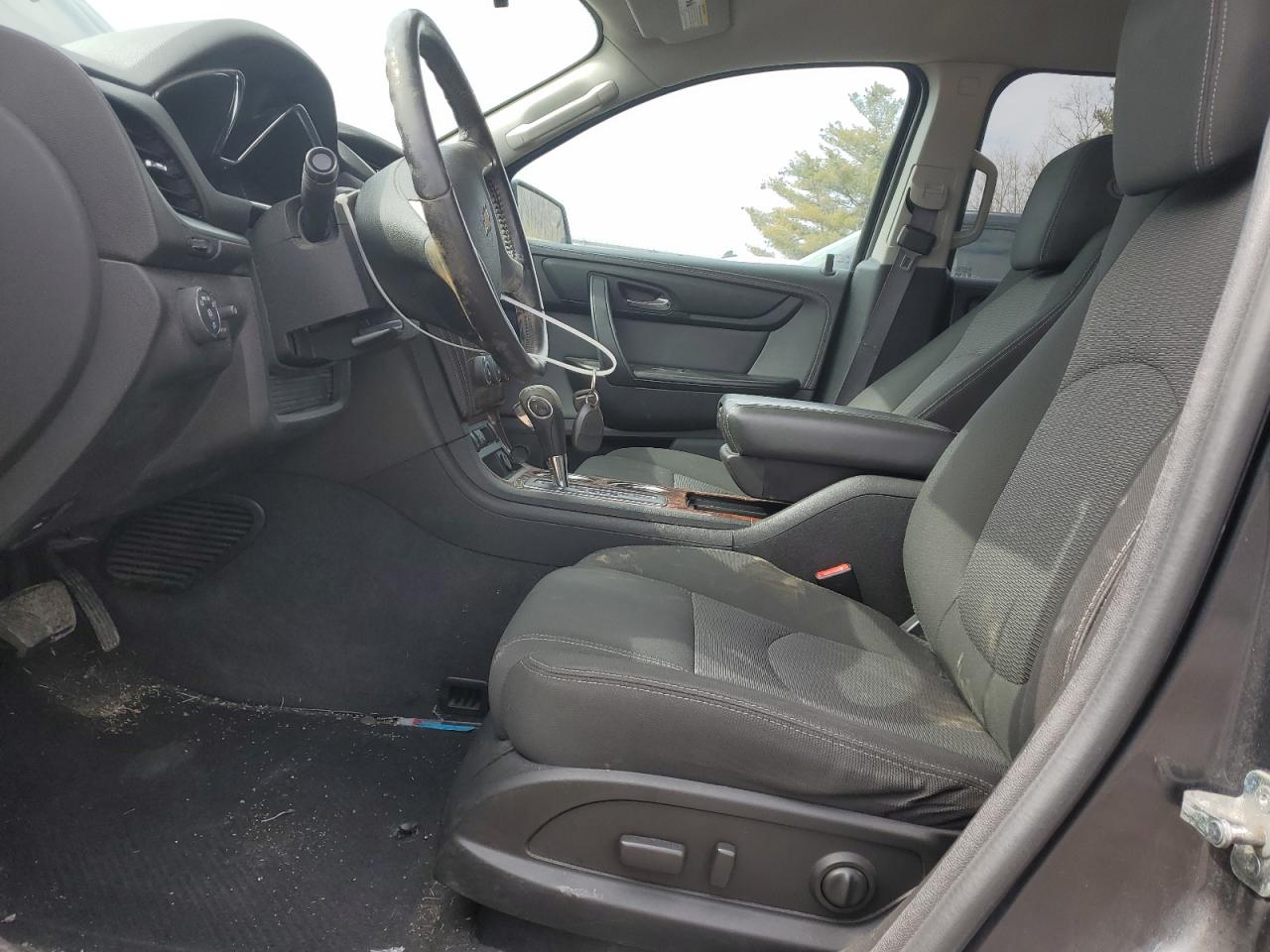 2014 Chevrolet Traverse - Image 7